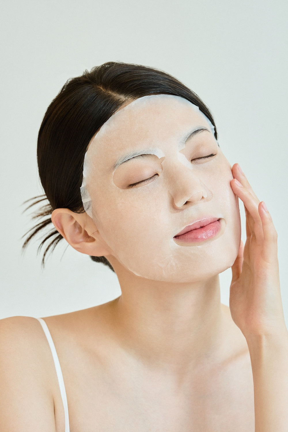 Madagascar Centella Tone Brightening Glow Mask — 25ml